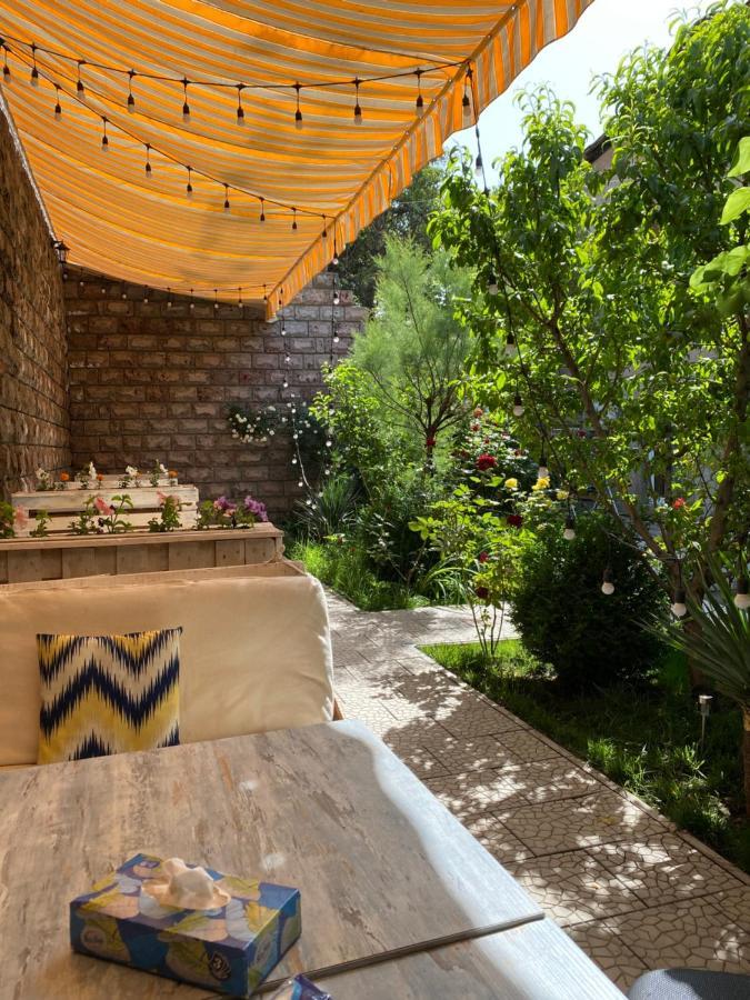 Guesthouse Aygestan Erévan Extérieur photo