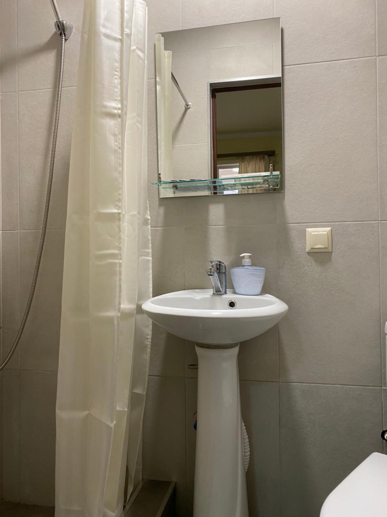 Guesthouse Aygestan Erévan Extérieur photo